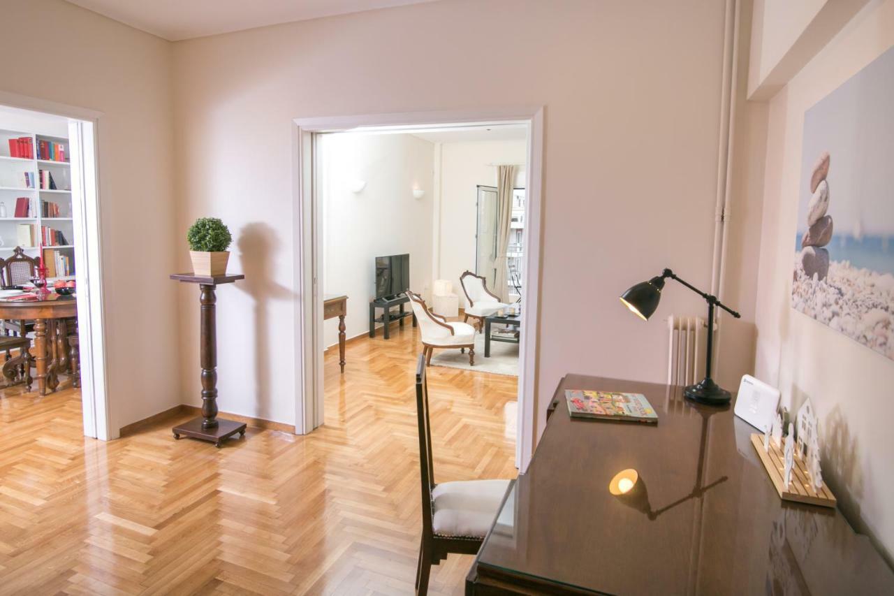 Апартаменты Magnificent Luxury Retrostyle Flat Acropolis View Афины Экстерьер фото